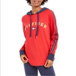 Tommy Hilfiger Plus Striped sleeve logo hoodie